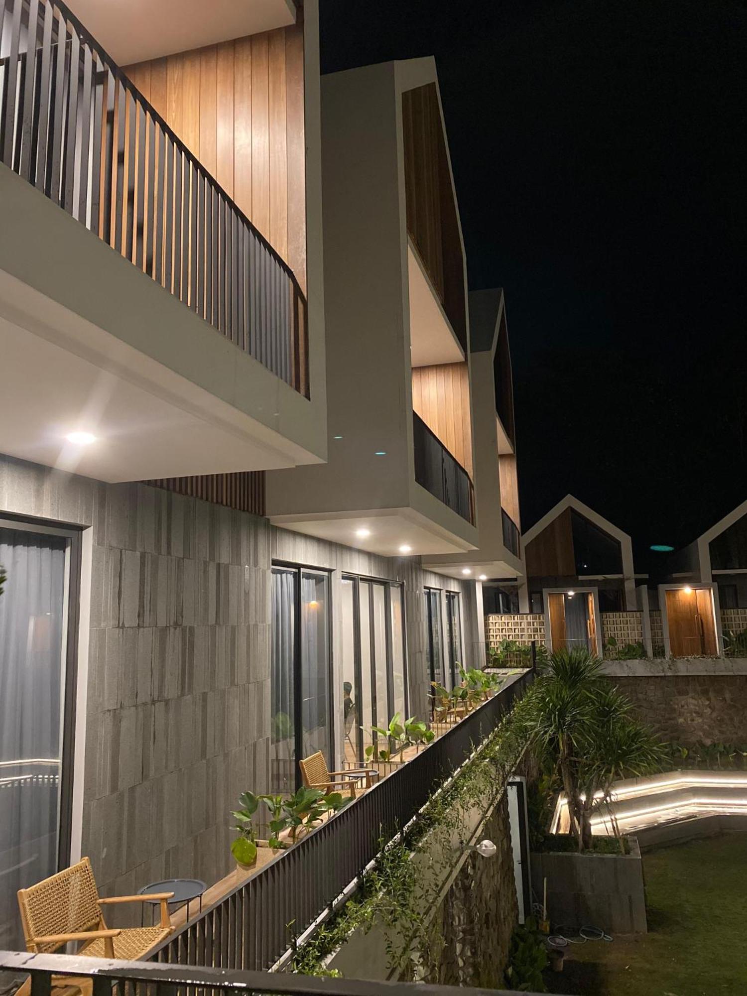 טאוונגמאנגו Facade Hotel By Azana מראה חיצוני תמונה